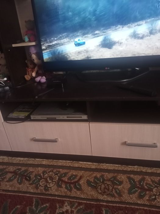 Продам телевизор