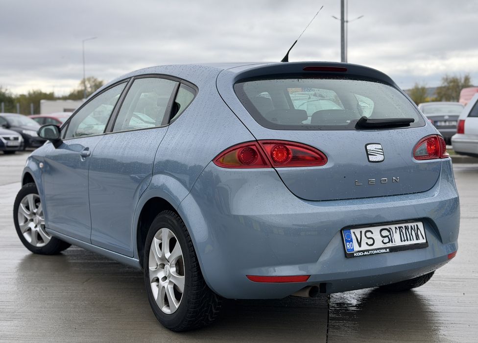 SEAT Leon 2006 — imagine 4