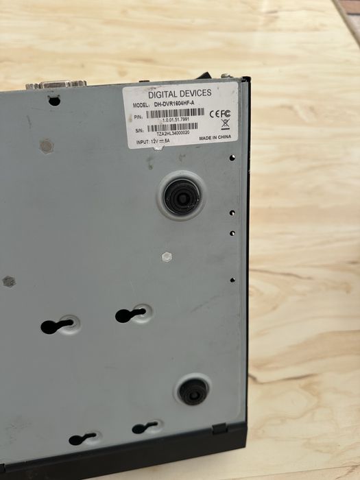 DVR Dahua + 3 броя камери за видеонаблюдение