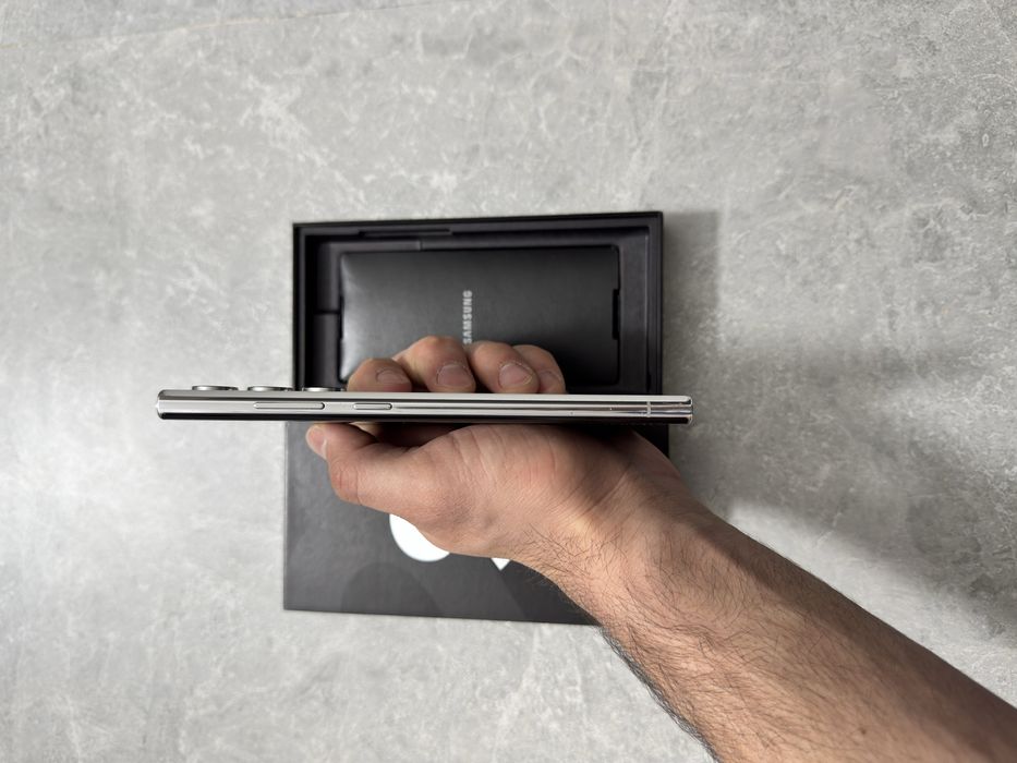 Samsung Galaxy S22 Ultra 8/128GB