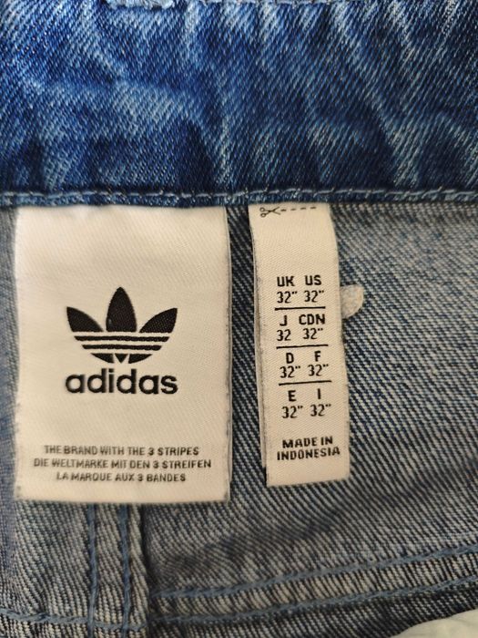 Adidas Дънкови шорти