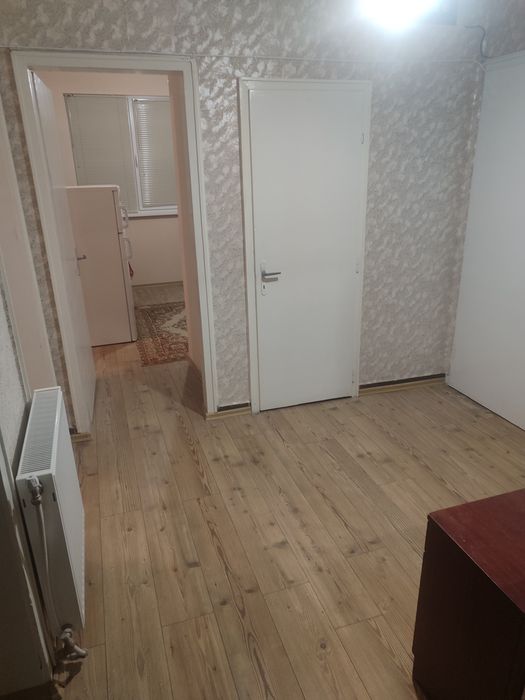 Давам тристаен апартамент под наем