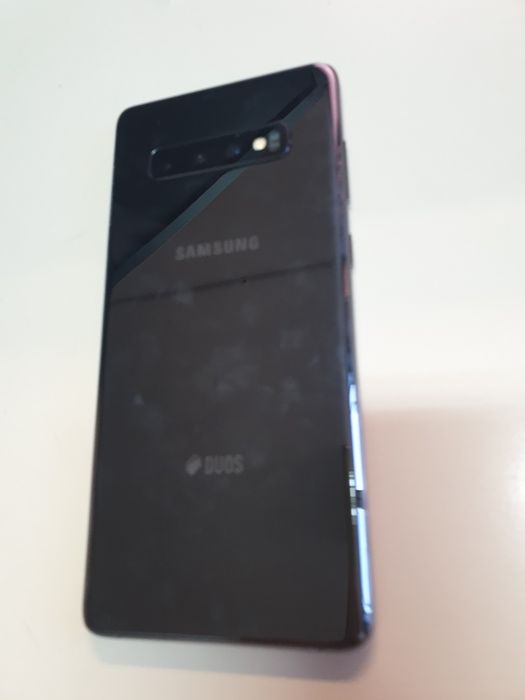Telefon Samsung Galaxy S21 si S10+