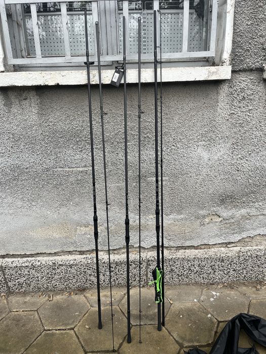 карбонови шаранджийски въдици на две секции