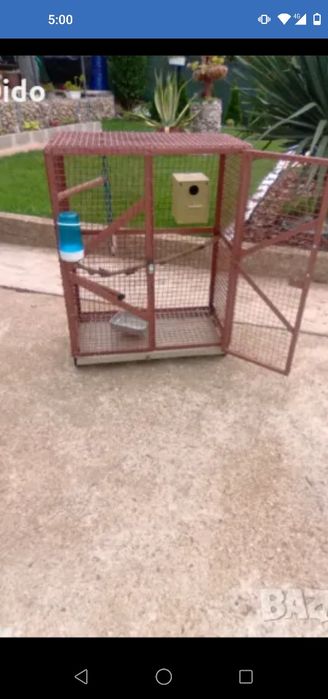 Клетка, кафез за декоративни птици.