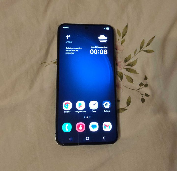 Samsung Galaxy S23 varianta SUA, 8GB/128GB, 5G, Black, usor fisurat.