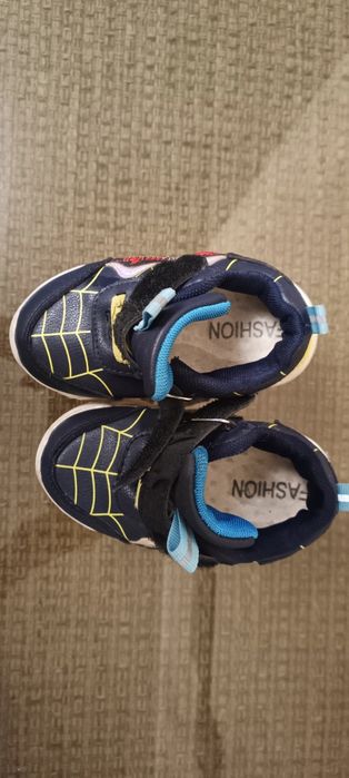 Кросовки и сандалитдля мальчика