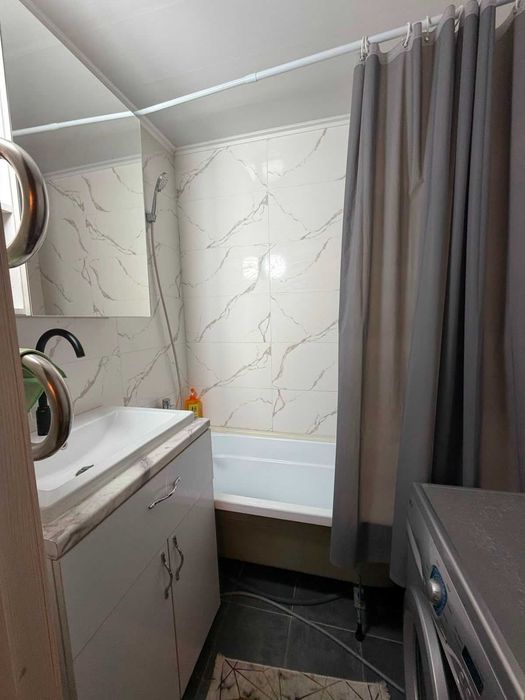 Продам 3-х ком квартиру Ауэзова 61