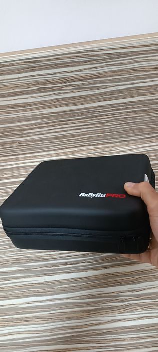 Профессиональная машинка для стрижки Babyliss Pro