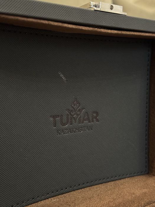 Наручные часы TUMAR с документами и коробкой