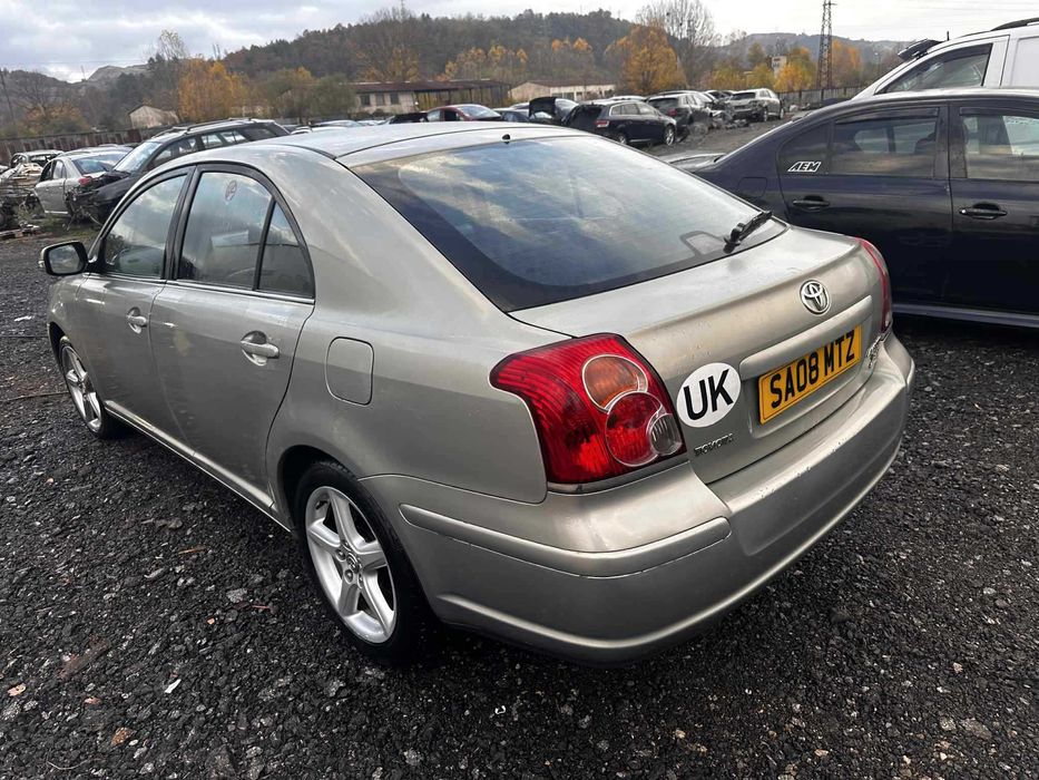 НА ЧАСТИ Toyota Avensis 2.2D-4D 150к.с 2007г