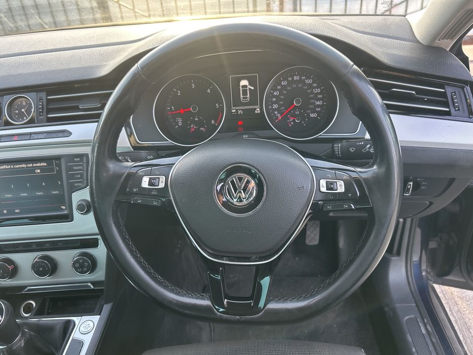 Volan piele cu airbag vw passat b8 an 2016