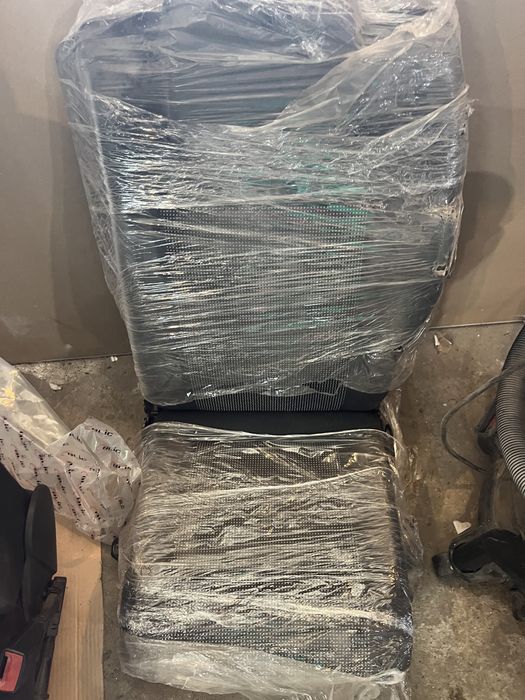 Салон Опел Зафира Б