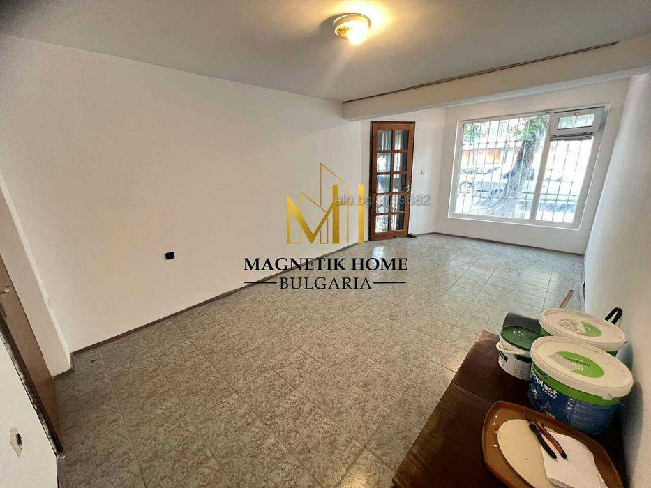 Дава се под наем Офис в Бургас, Възраждане - 50 кв.м за 255 € - Снимка #4