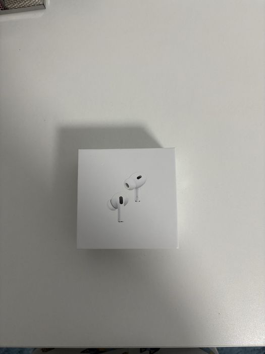 Vand apple pro 2 , noi , stare inpecabila