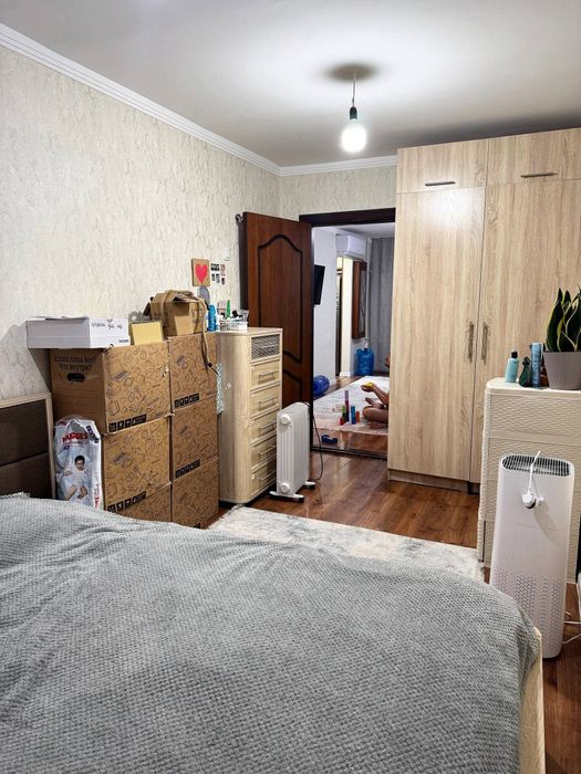 Срочно продаётся квартира в р-не Мирабад, Саракулька,ор-р парк Фуркат