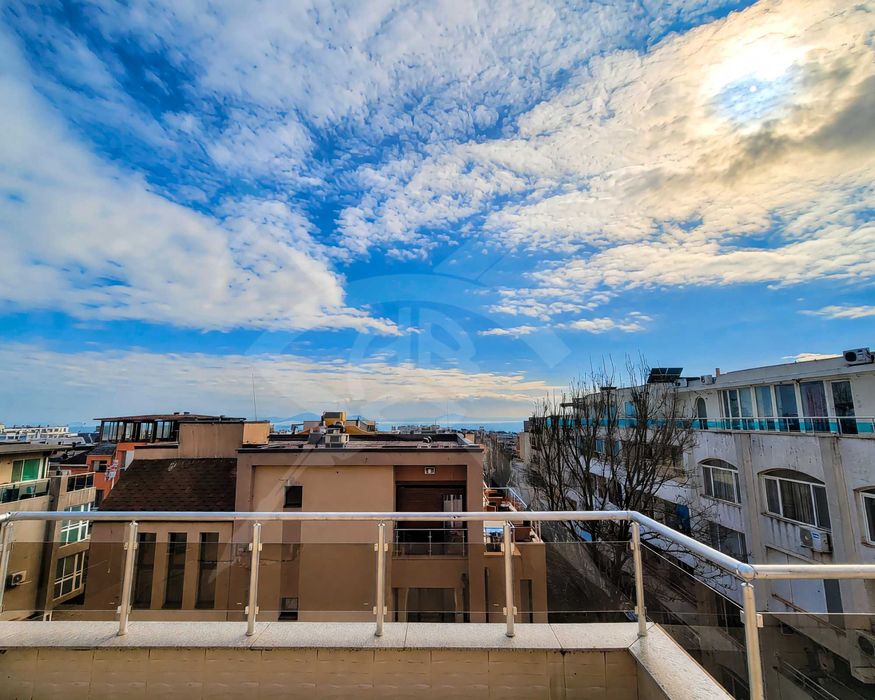 Продава се Тристаен апартамент в Бургас, Сарафово - 121 кв.м за 1736 €/кв.м - Снимка #5