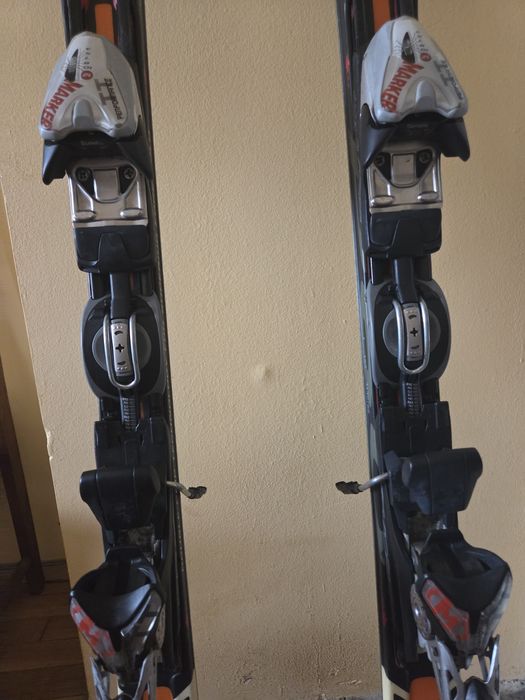 Ски с автомати Ски Völkl P60
173см 
Радиус 18,3м