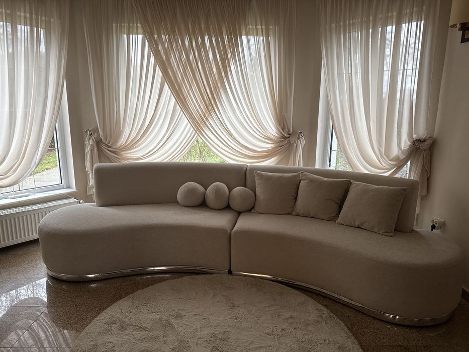 Vand : canapea 4 locuri dimensiune: 315x85x90