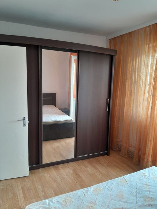 Apartament 3 camere, etaj 3/4, Central – Str. Ialomiței (Centrală proprie & Balcon Termopan)