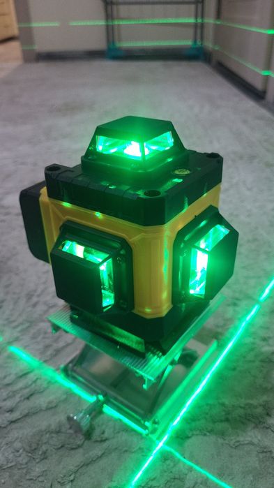 Лазерный уровень