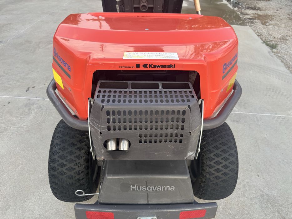 Косачка Райдър Хускварна 15V2 -Kawasaki
