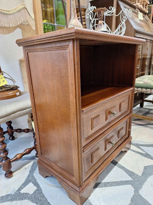 Винтидж шкаф орех