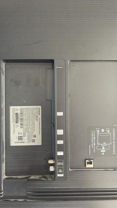 Продаю смарт телевизор Самсунг!