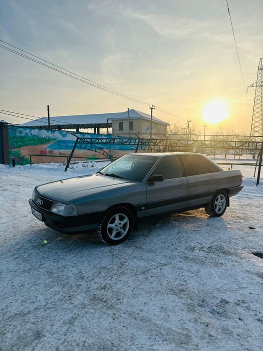 Ауди 100, жагдайы жаксы