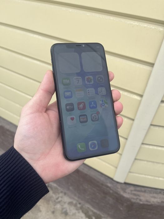 Продам телефон Айфон 11 Pro Max