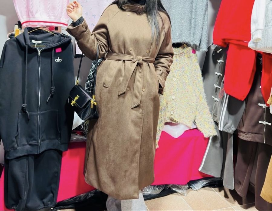 Продаётся пальто утеплённое