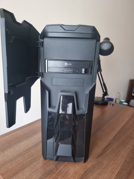 PC Gaming Intel i7-7700K | GTX 1080 8GB | 32GB RAM | SSD NVMe 1TB