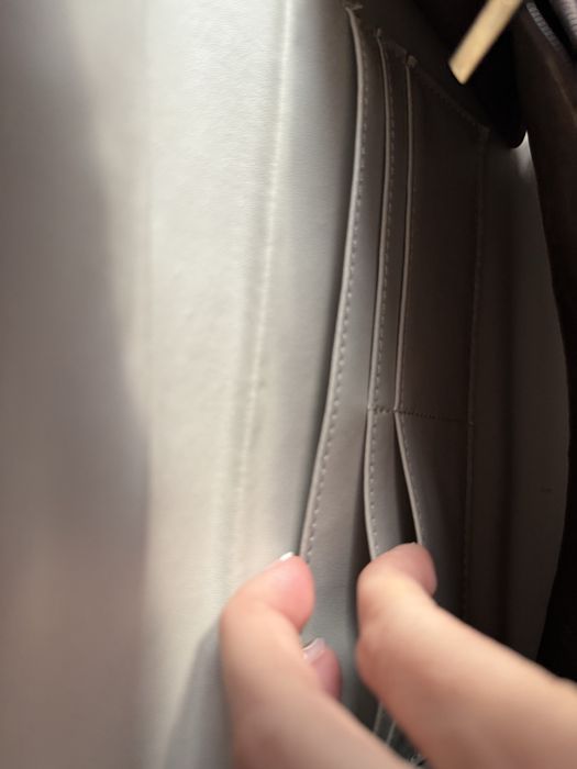 Лот чанти parfois и charles & keith- 2 броя за 40лв. НОВИ