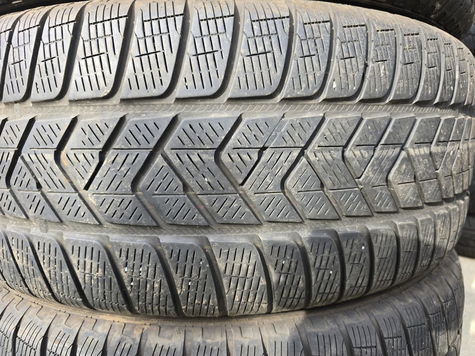 255 60 18 / 255/60/18 Pirelli Scorpion