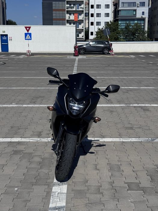 Vând Honda CBR 650F (2018) – Limitată A2 – Evacuare Akrapovič