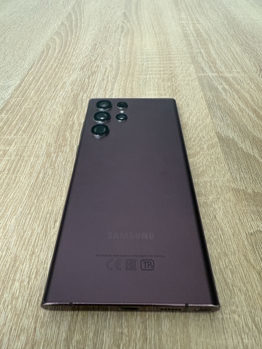 Продам s 22 ultra на запчасти