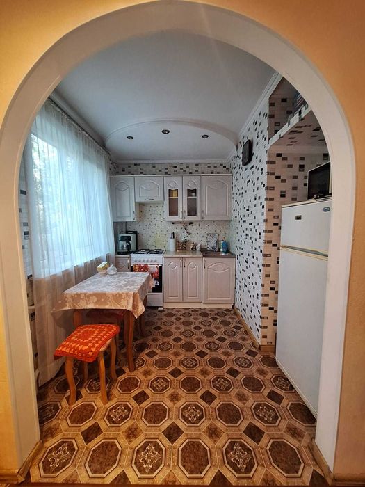 Продам двухкомнатную квартиру