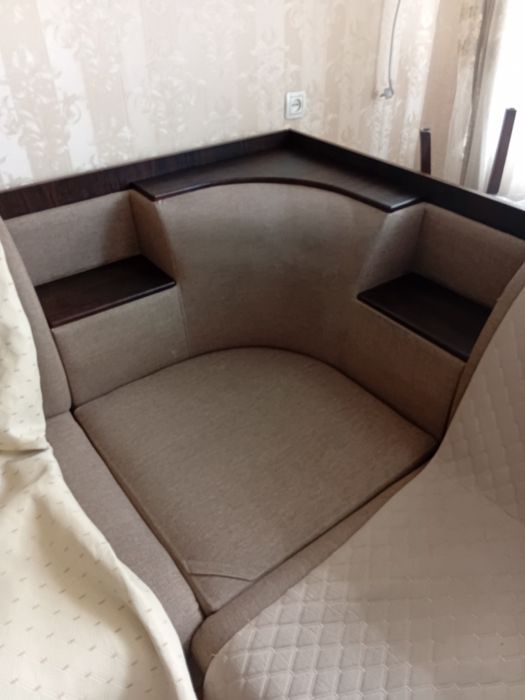 Уголок мягкий угловой