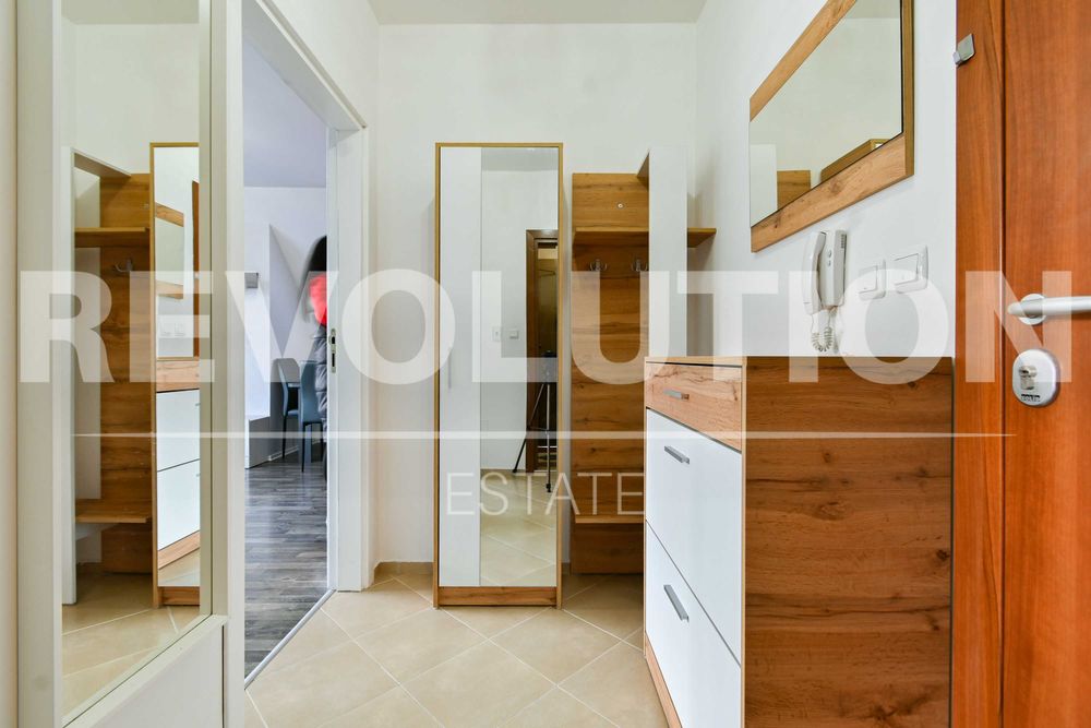 Дава се под наем Двустаен апартамент в София, Надежда 2 - 55 кв.м за 575 € - Снимка #8