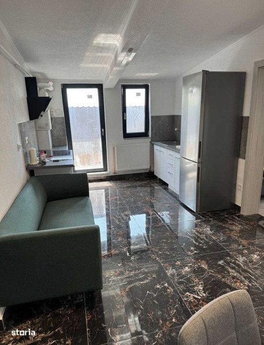 Apartament de 3 camere, 60 mp, 25 mp terasa, Zona Vivo — fotografia 2