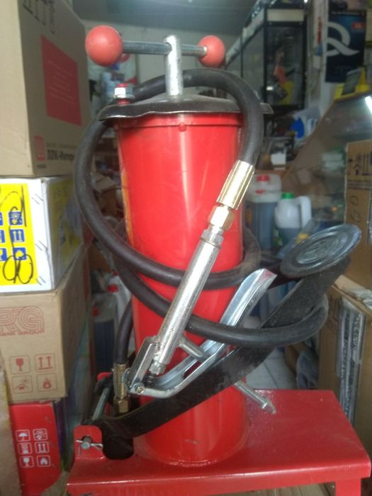 Солидолонагтетатель