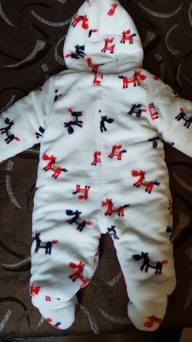 Бебешки зимен космонавт