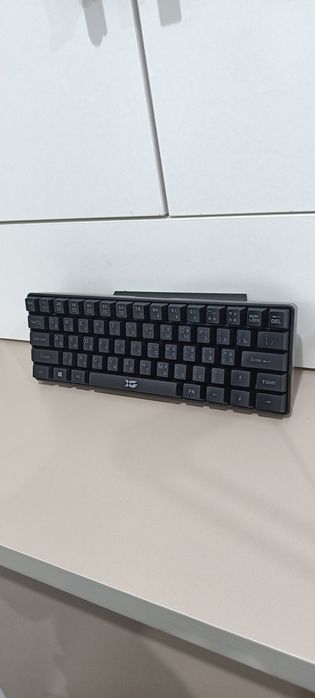 Клавиатура черная