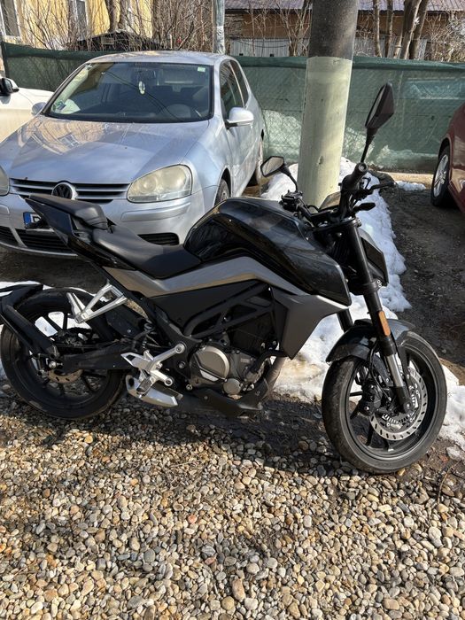 Motocicleta CFMoto 300NK  ABS ( A1, A2, A)