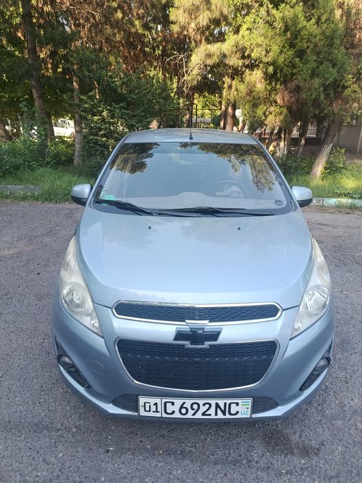 Срочна продам Spark  2011 год.,