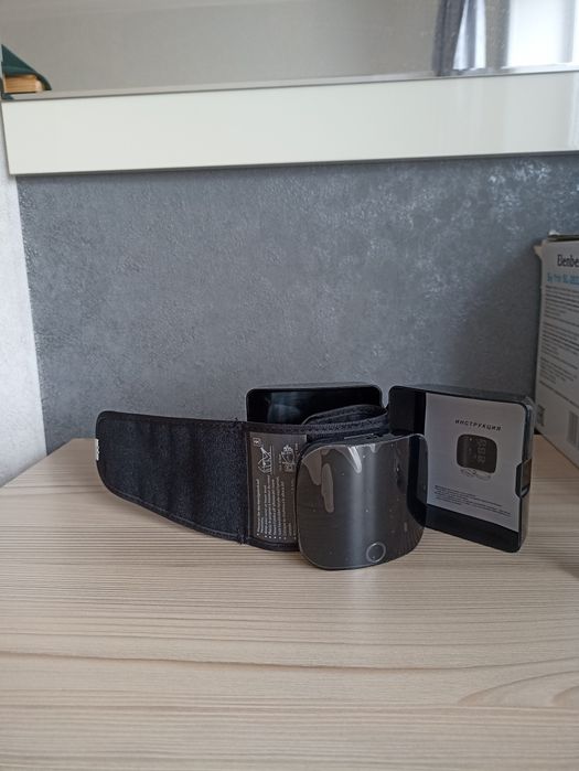 Тонометр на запястье