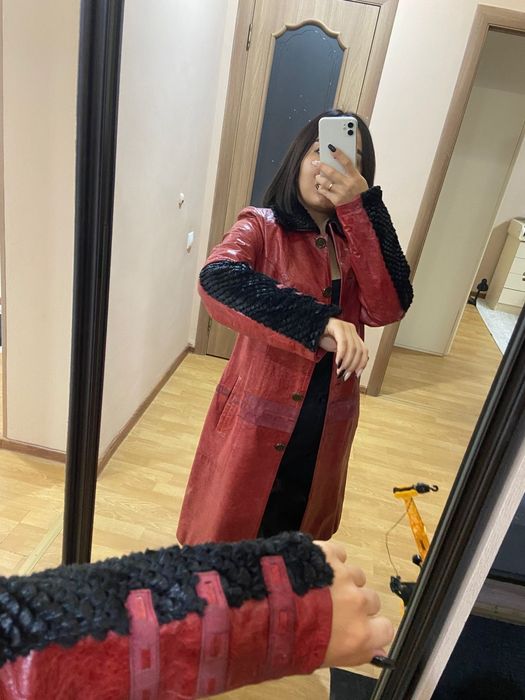 Кожанный плащ осень,весна.