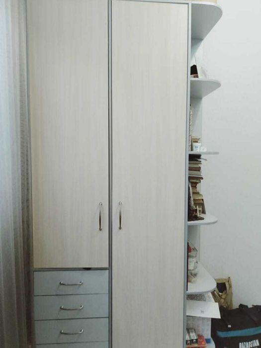 Продам мебель, шкаф для одежды