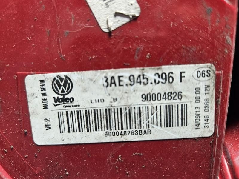 Stop aripa dreapta Volkswagen Passat B7