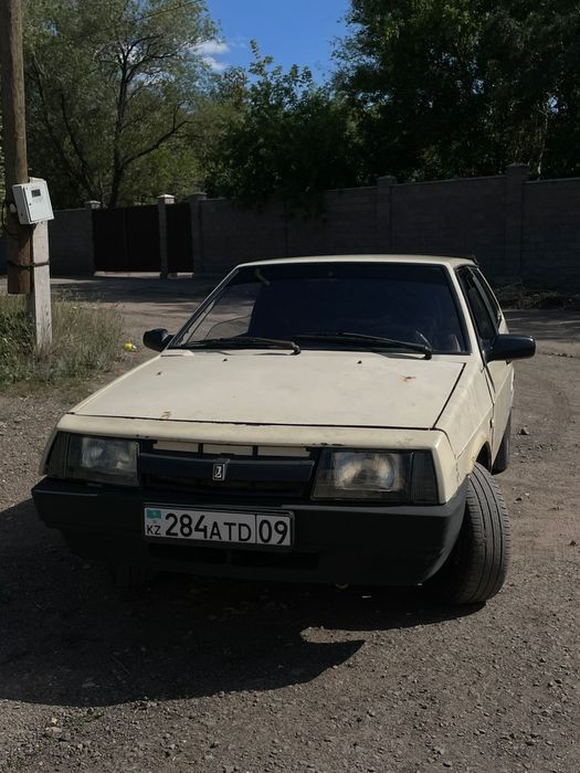 Ваз 2108,1988г на полном ходу